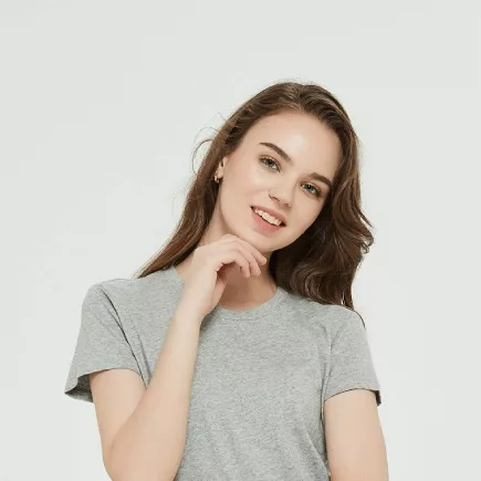 Portrait with the body and face turned away from the camera